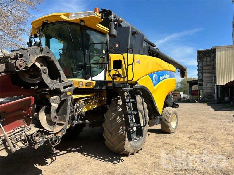 New Holland CX880