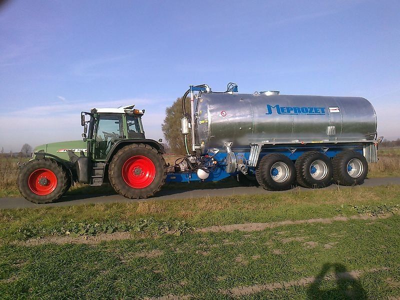 Meprozet PN 240 Güllefass 24.000 L Tridem 700/50-26,5 Nachllenkung