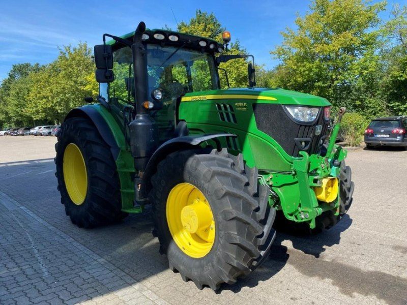 John Deere 6155R MIT FRONTZAPFWELLE