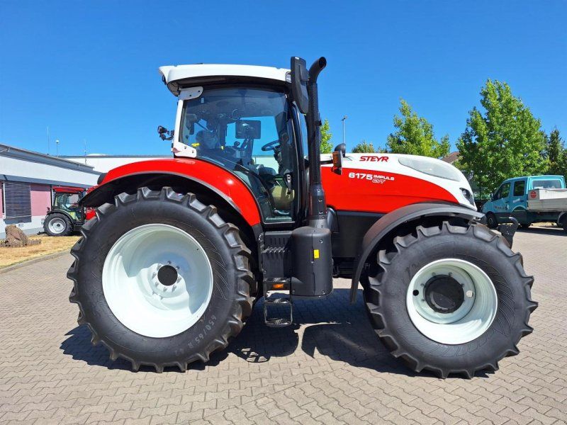 Steyr IMPULS 6175 CVT