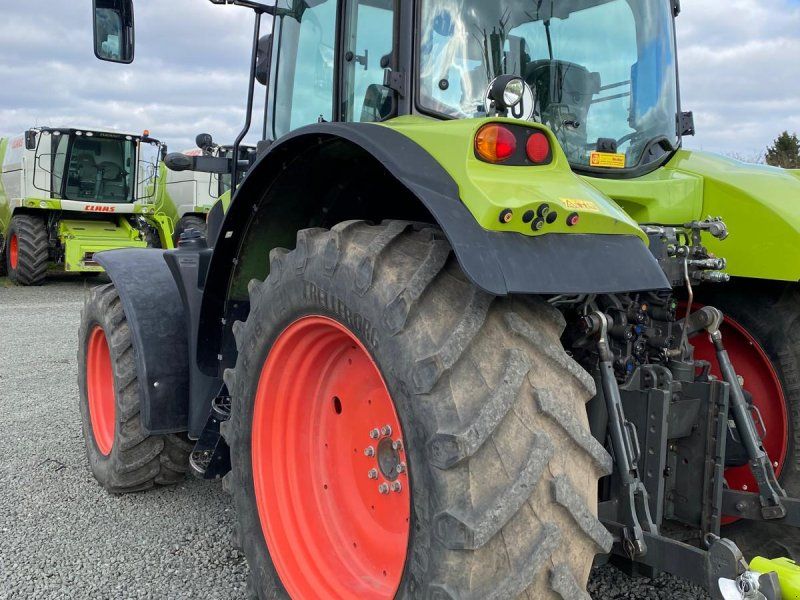 Claas Arion 530 CIS