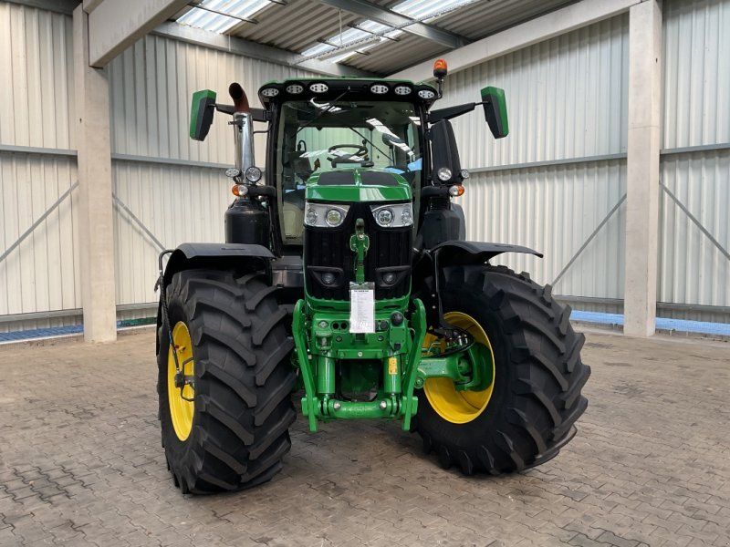 John Deere 6250R