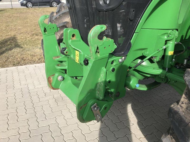 John Deere 7R 310