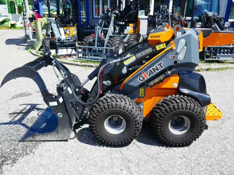 Giant GS 900 D