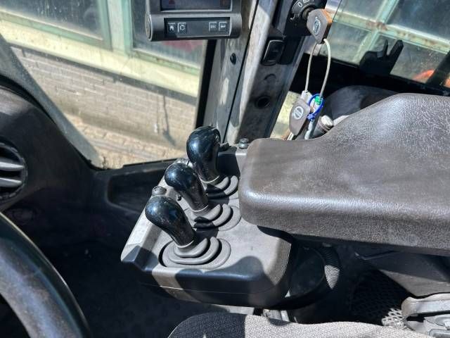 Volvo L 220 H