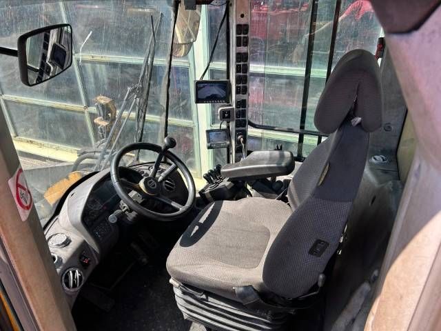Volvo L 220 H