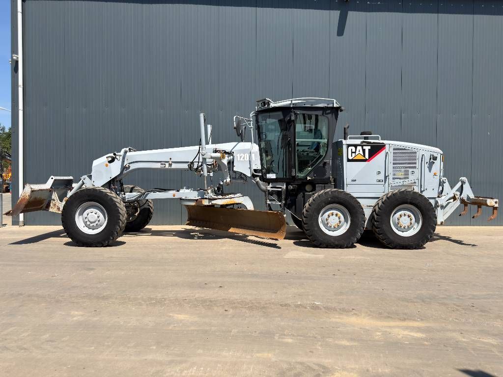 CAT 120M - CE