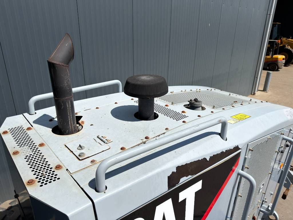 CAT 120M - CE