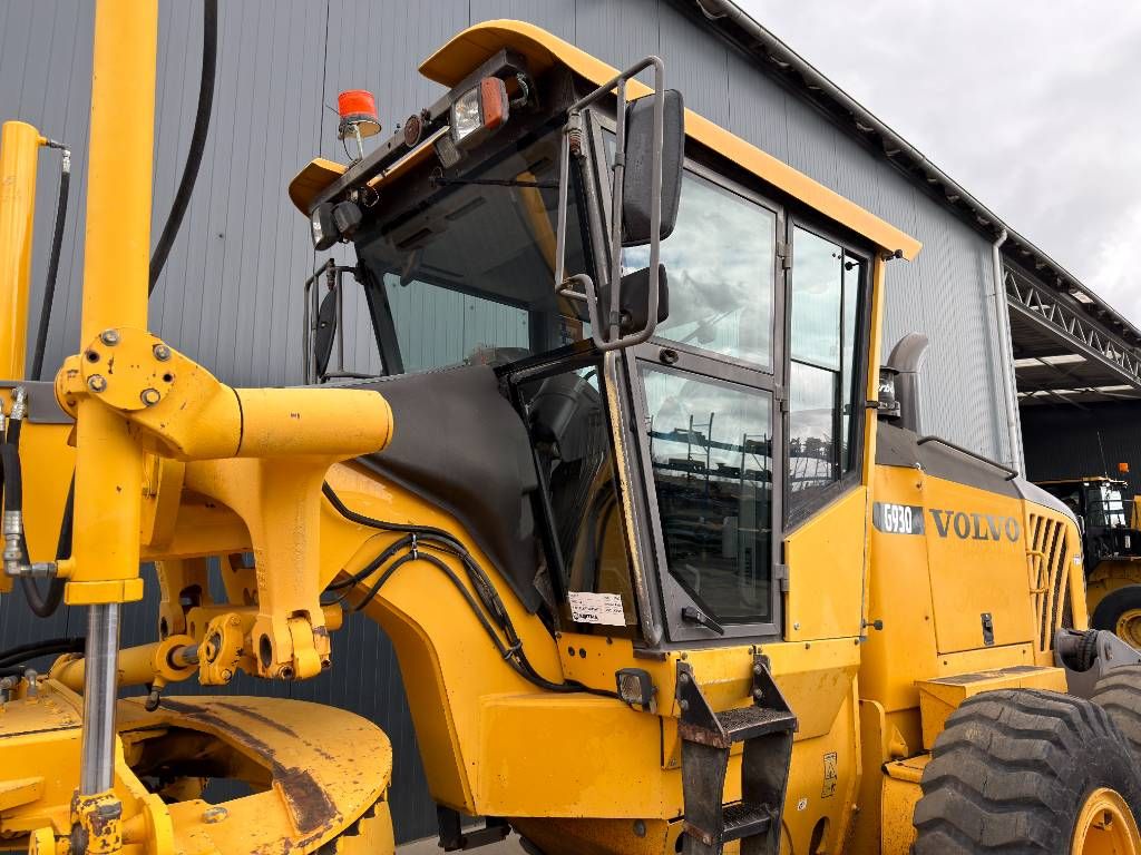 Volvo G930 - CE