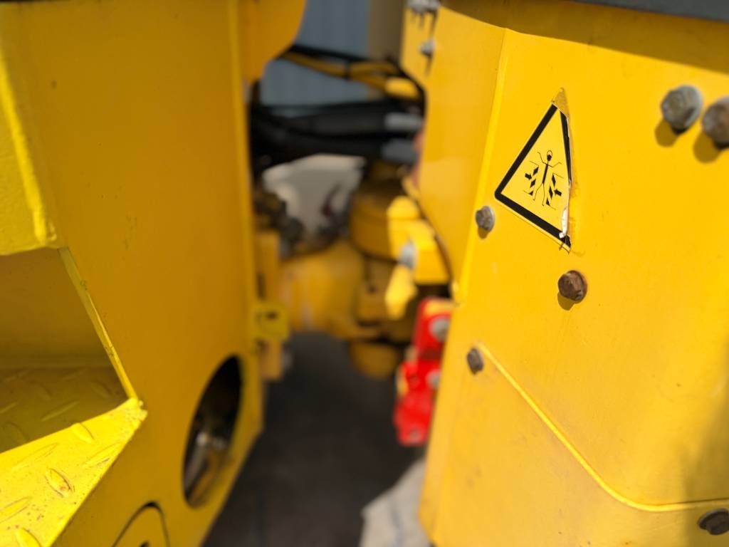 Bomag BW100 AC-4