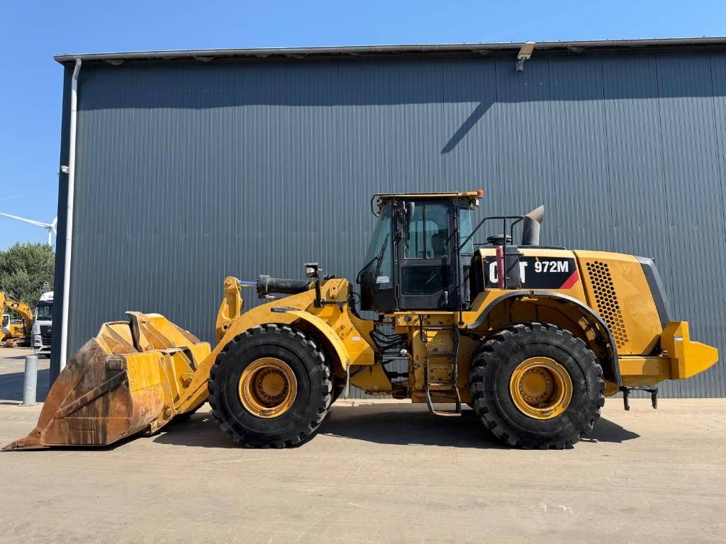 CAT 972M