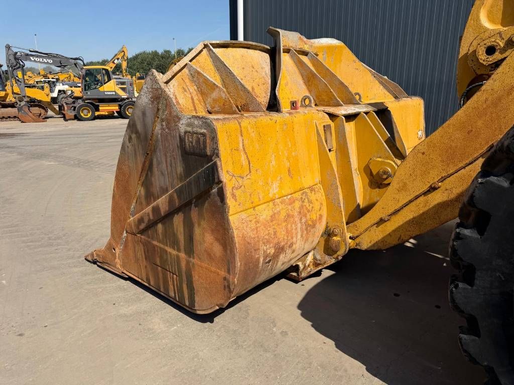 CAT 972M