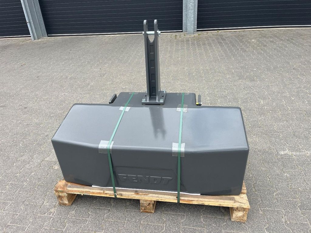 FENDT 2500 kg WG4658