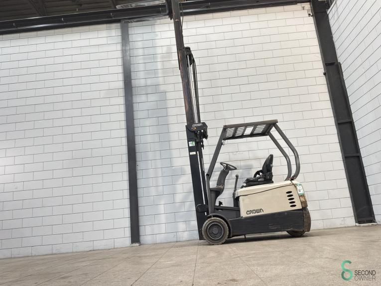 Forklifts Electric Crown SC 5340-1.8 2012