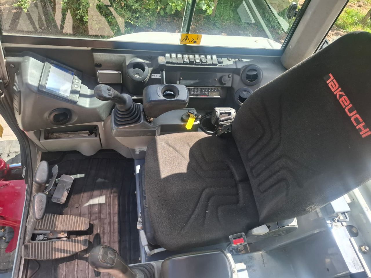 Takeuchi TB230 | bj 2019 | 2276 uur | 3 bakken
