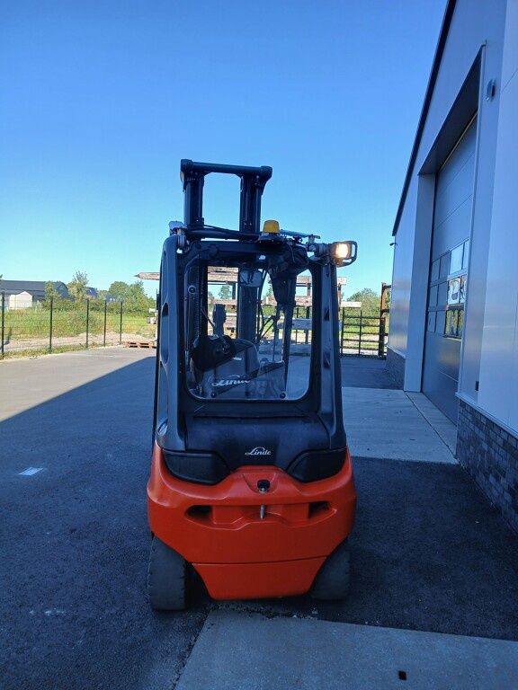 Linde E30-01