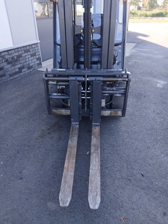 Linde E30-01