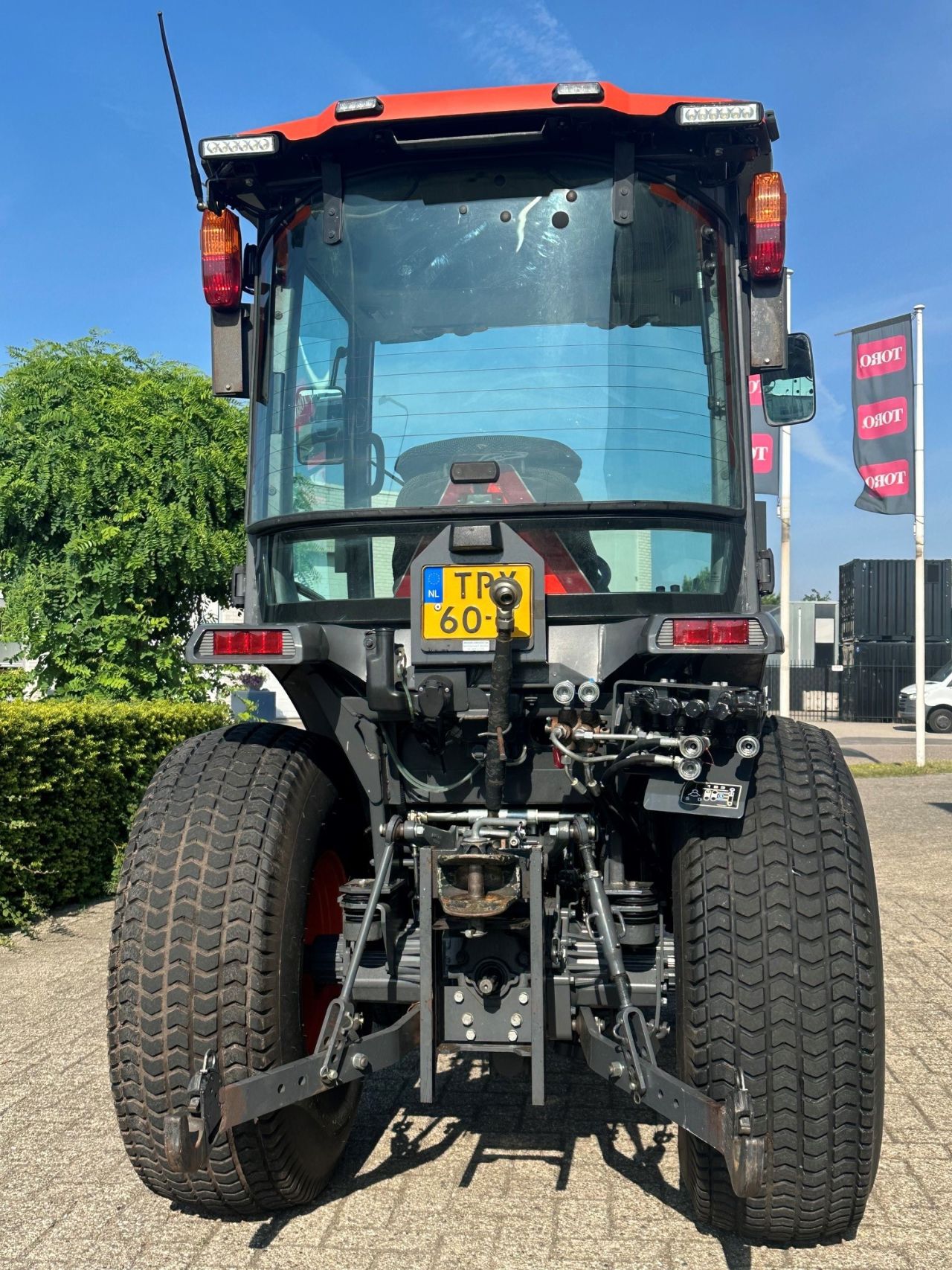 Kubota LX-401