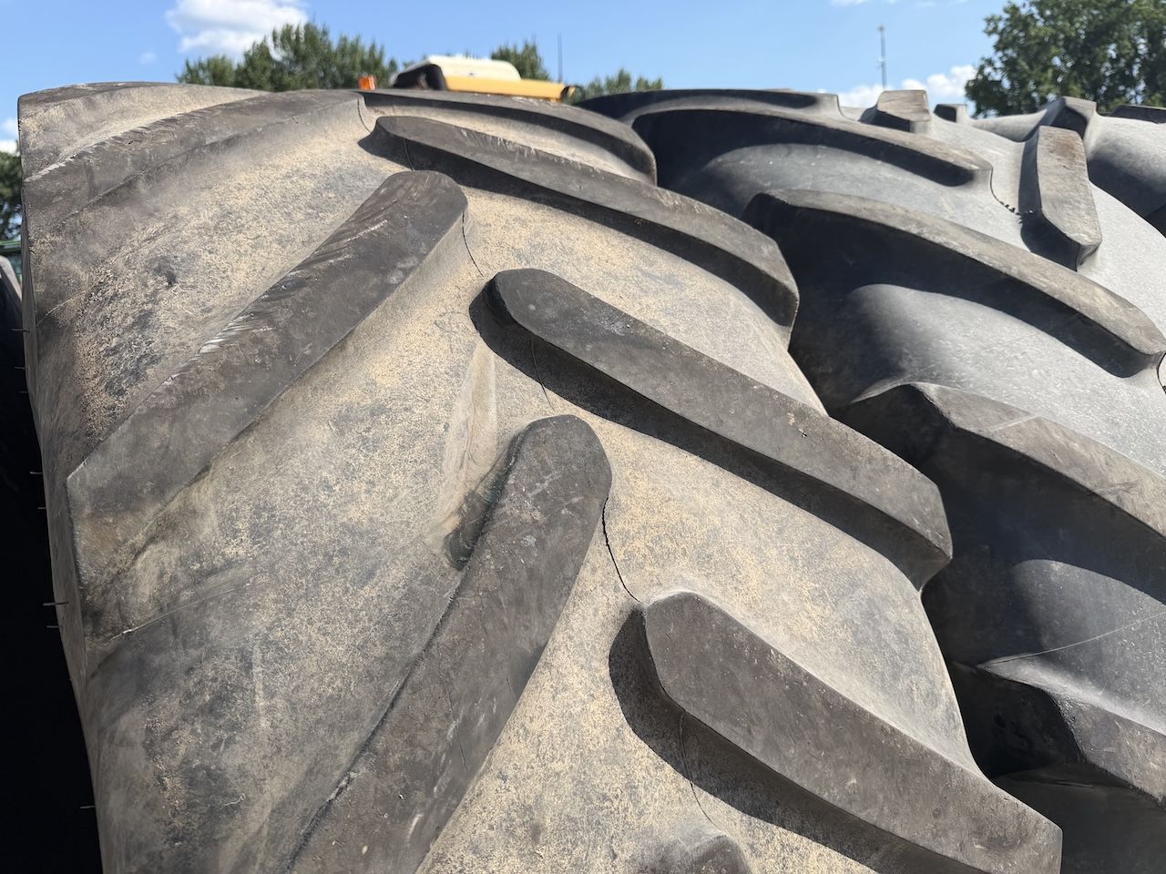 Banden 4x Michelin 620/70R42