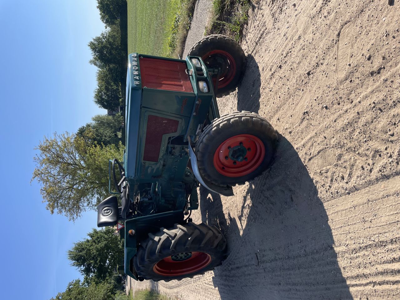Tekoop hanomag perfekt 301