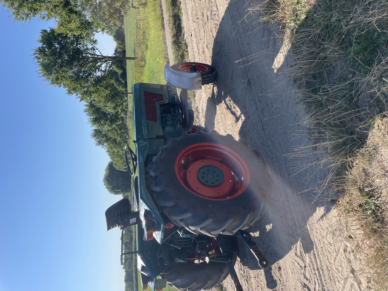 Tekoop hanomag perfekt 301