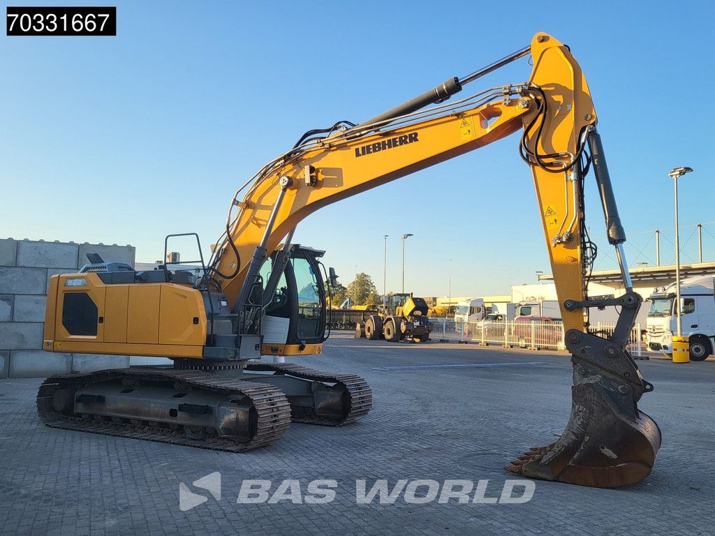 Liebherr R922 LC