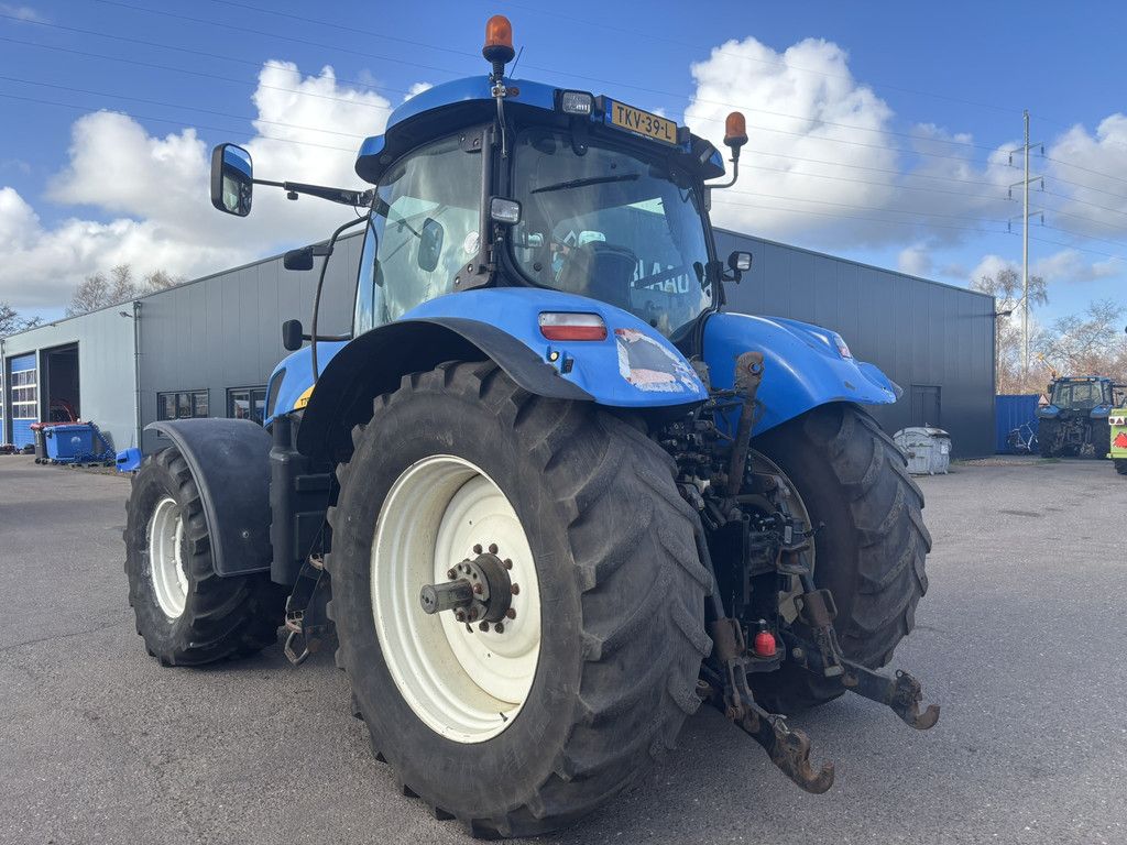 NEW HOLLAND T7060