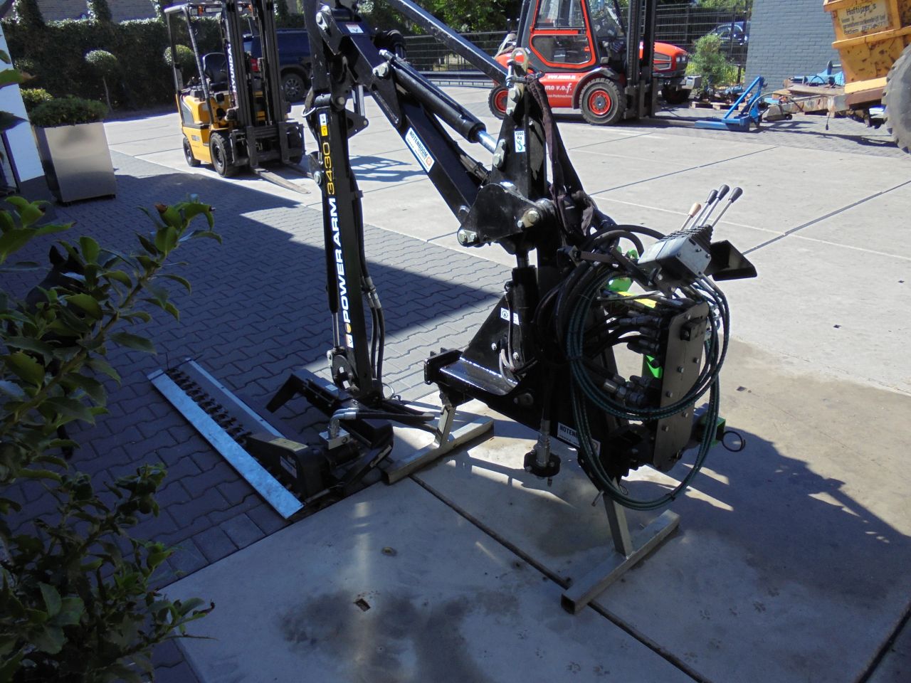 Mc connel powerarm 3430,avant,heggenknipper