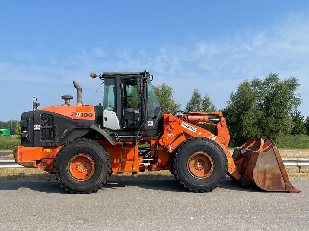 Hitachi ZW180-5B