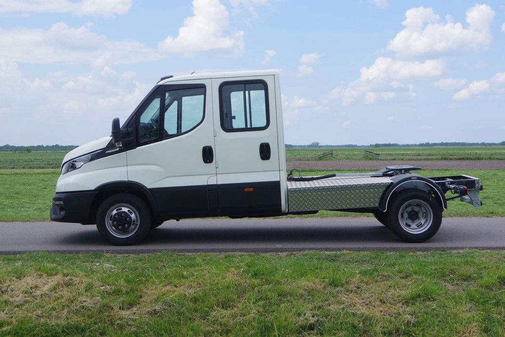 Iveco 40C18A8