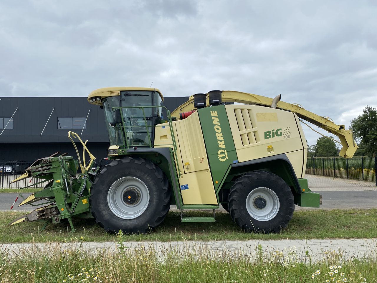 Krone Big X 700