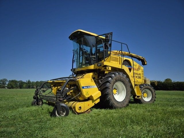 New Holland FX38