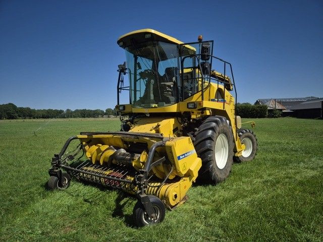 New Holland FX38