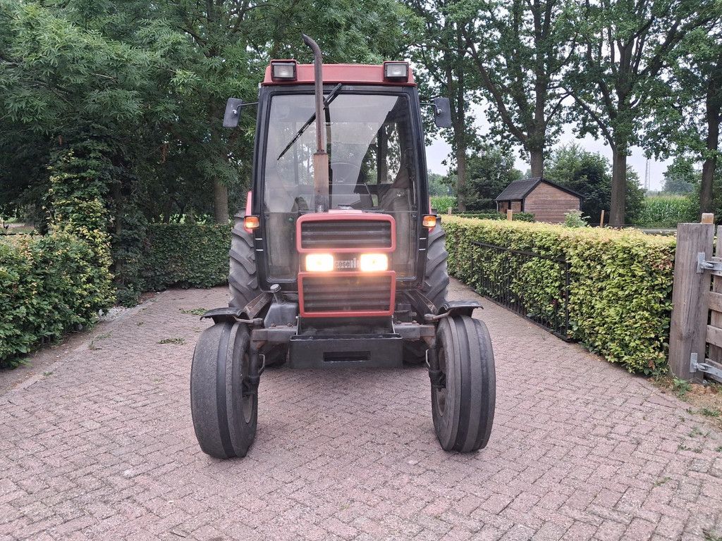 Case IH 585XL