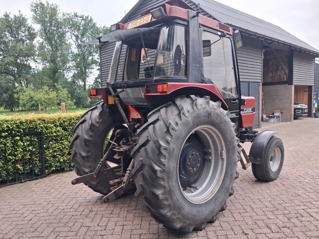 Case IH 585XL