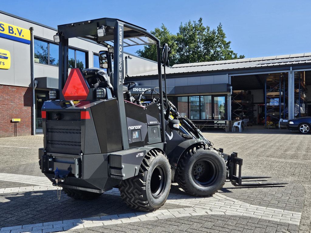 Norcar A7750 Automotive Black Edition