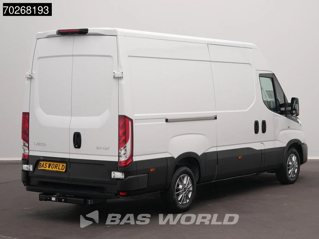 Iveco Daily 35S21 BPM VRIJ! 210PK 3.0L Automaat 2025 model L2H2 Trekhaak Tacho ACC LED CarPlay Velgen Camera 12m3 A/C Towbar