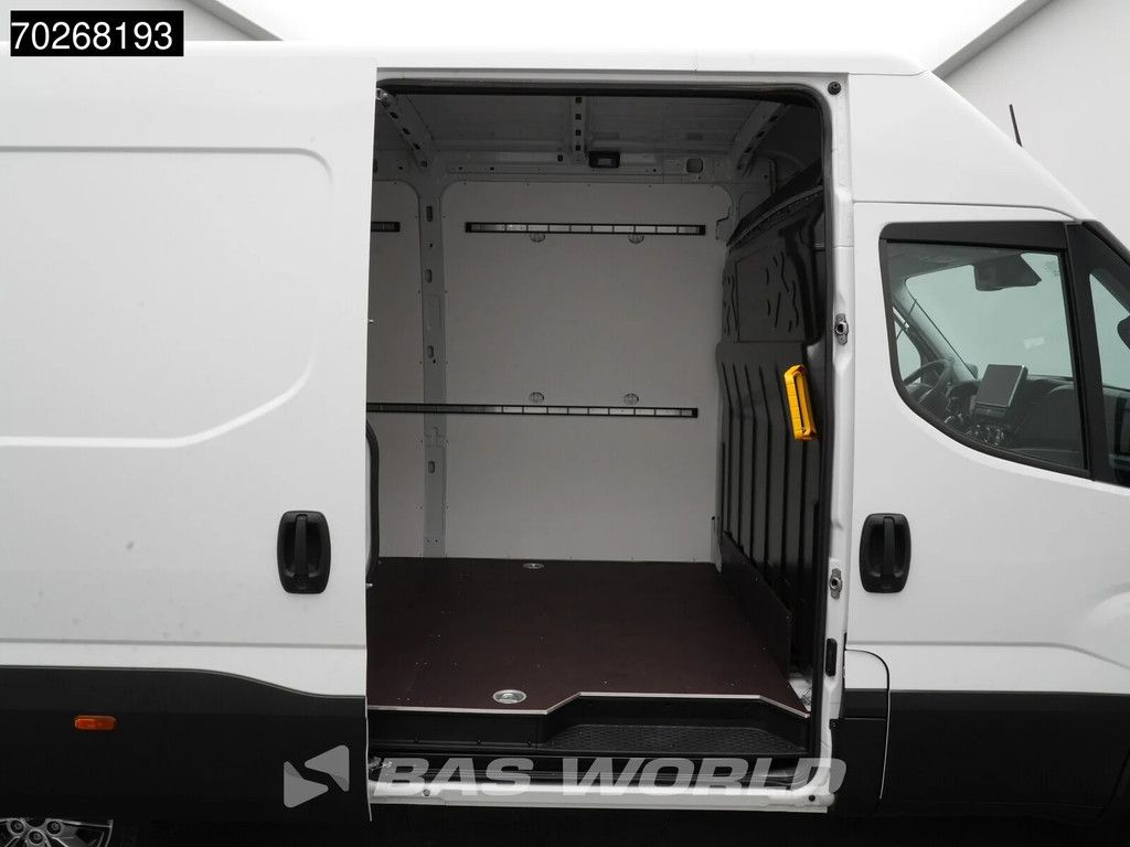 Iveco Daily 35S21 BPM VRIJ! 210PK 3.0L Automaat 2025 model L2H2 Trekhaak Tacho ACC LED CarPlay Velgen Camera 12m3 A/C Towbar