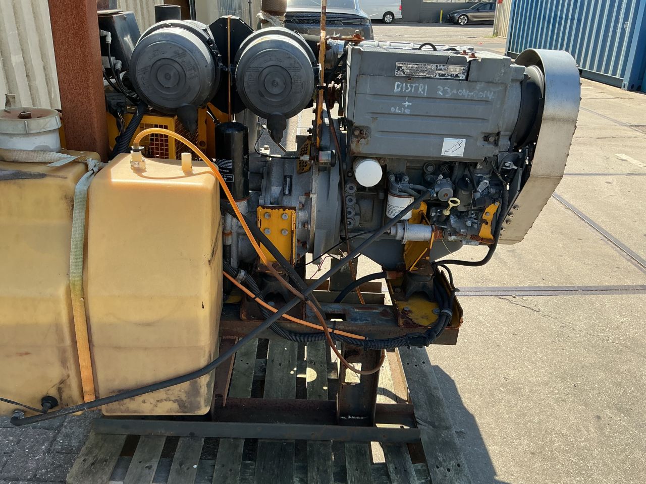 Te koop compact Comressor met Deutz 3 Cilinder diesel