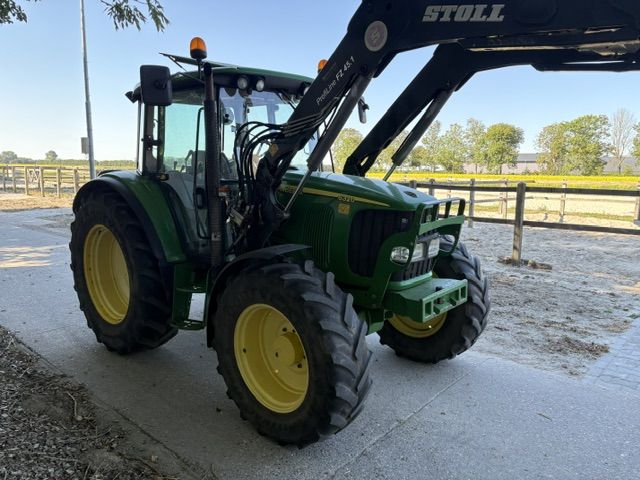 John deere 6320