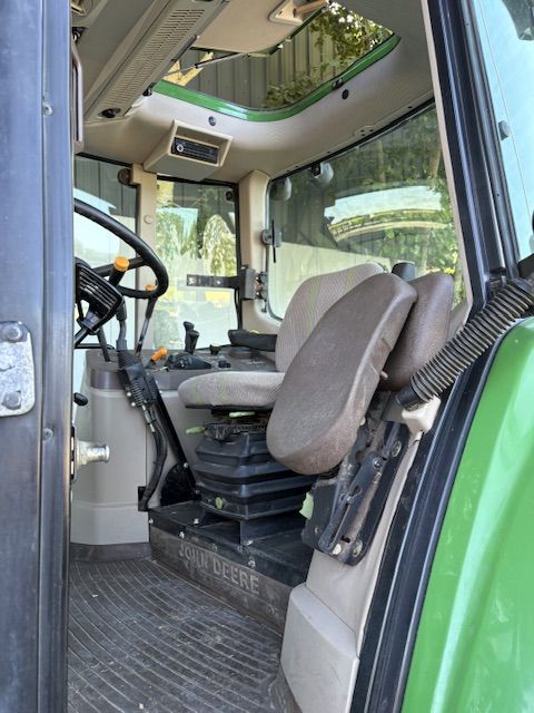 John deere 6320