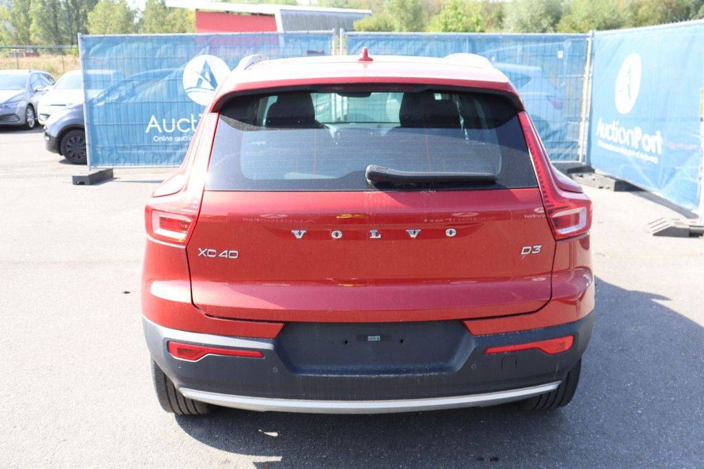 SUV Volvo XC40 D3 Diesel 150 PS 2020 (Marge)