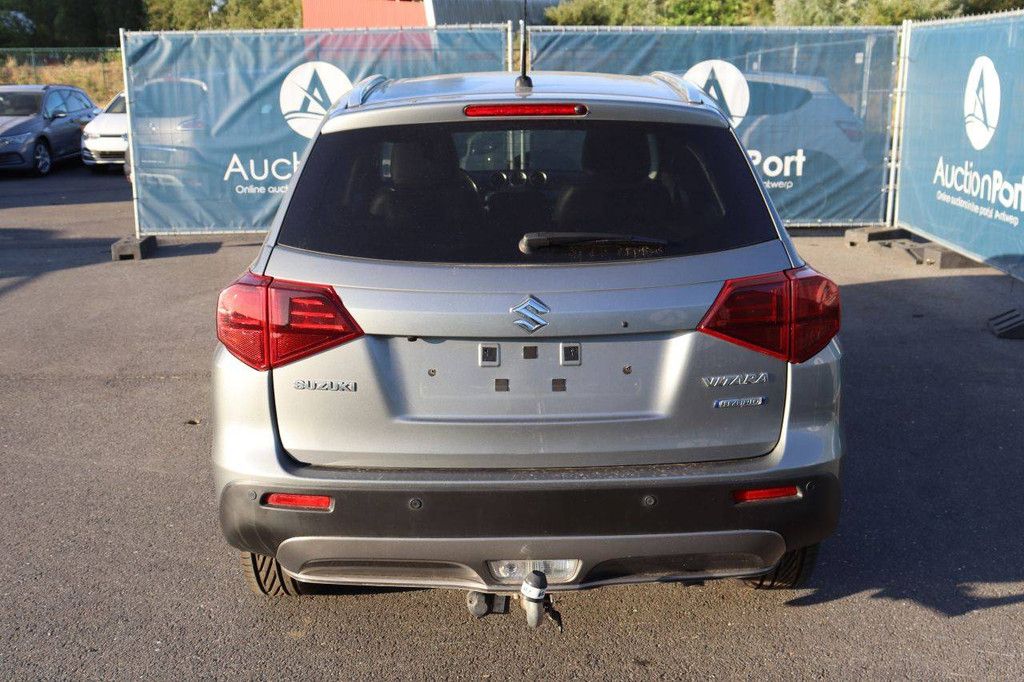 SUV Suzuki Vitara Mild-Hybrid Benzin 129 PS 2021 (Margin)