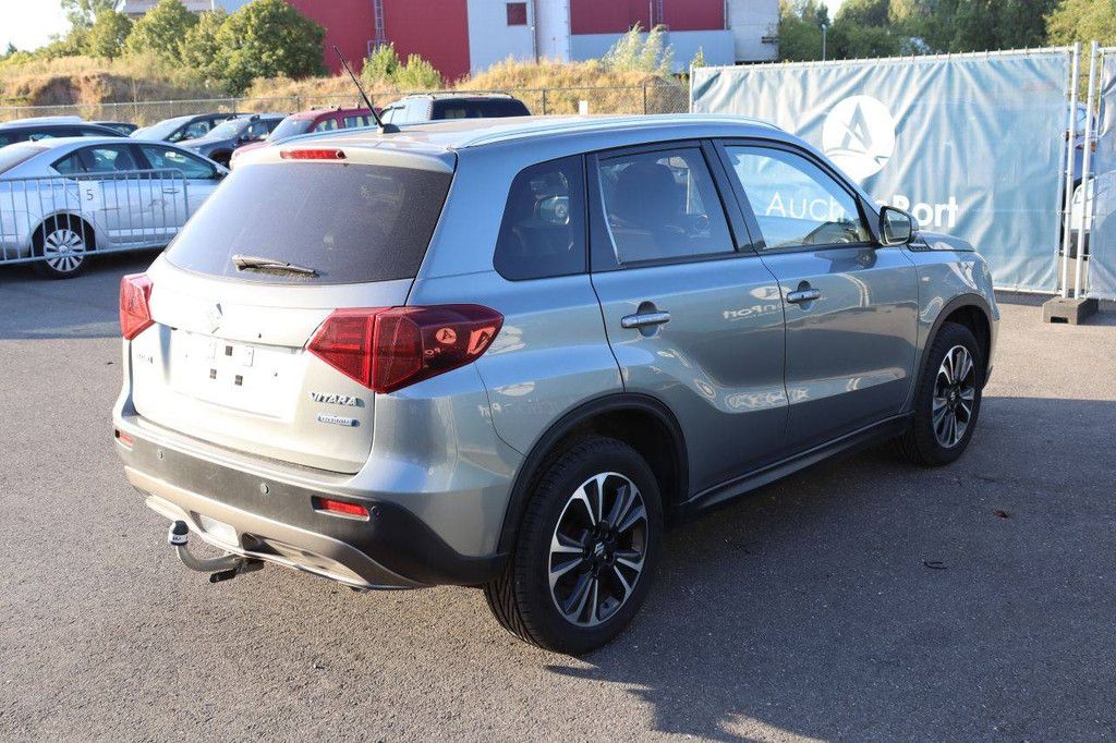 SUV Suzuki Vitara Mild-Hybrid Benzin 129 PS 2021 (Margin)