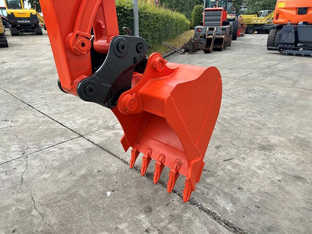 Midi excavator Kubota KX163-5 Diesel 2016