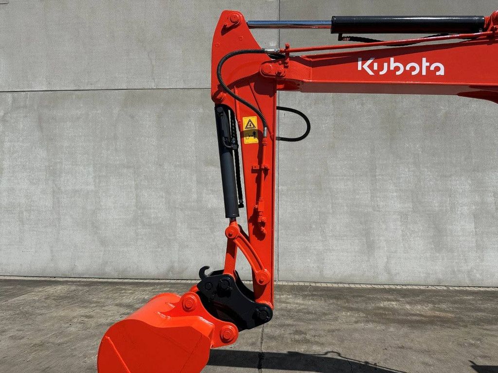 Midi excavator Kubota KX155-3SZ Diesel 2012