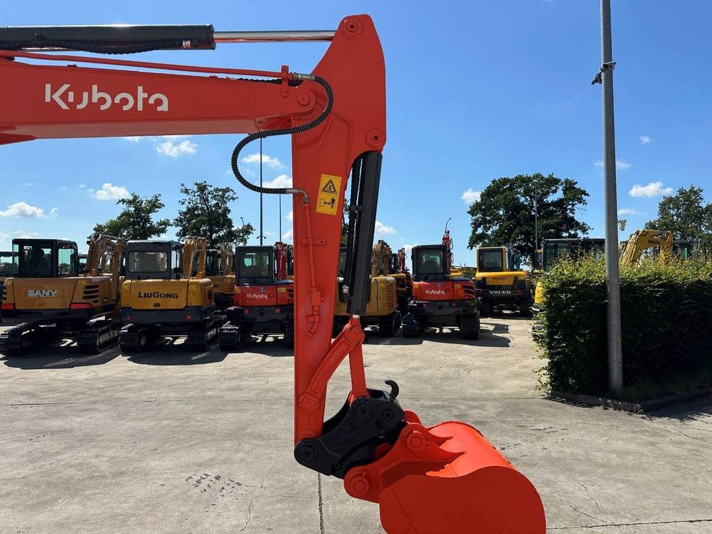 Midi excavator Kubota KX155-3SZ Diesel 2012