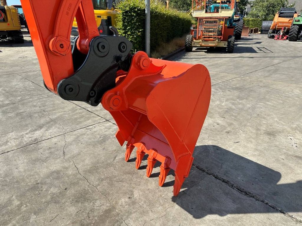 Midi-Bagger Kubota KX161-3SZ Diesel 2013