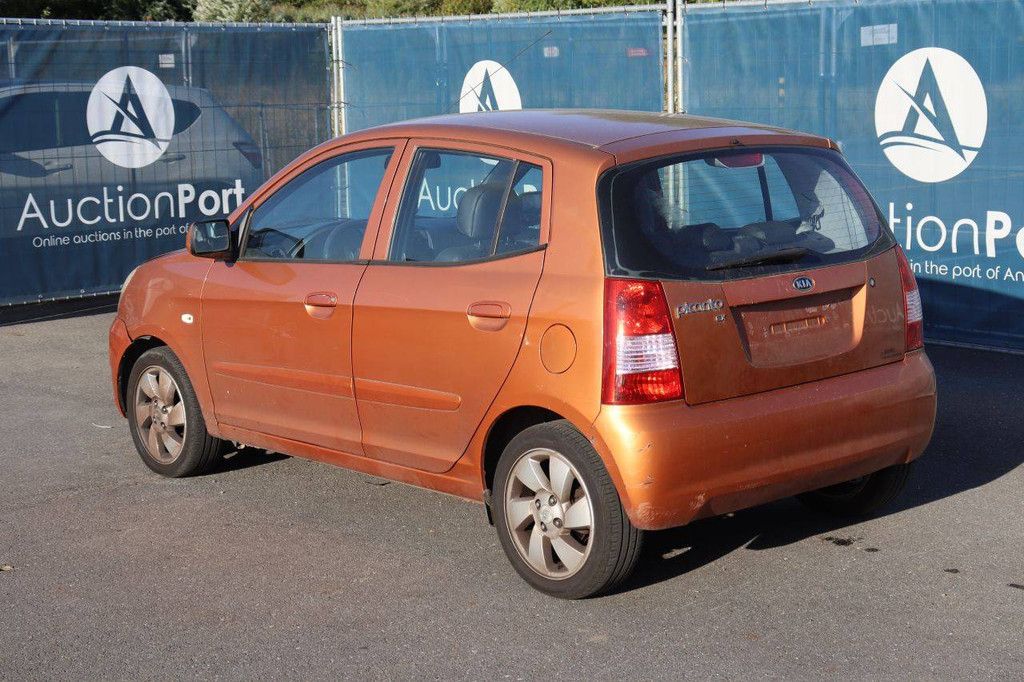 Passenger car Kia Picanto EX Petrol 65hp 2006 (Margin)