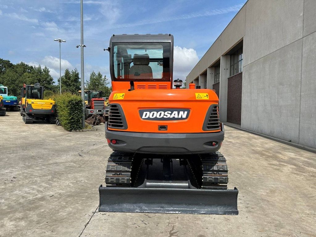 Doosan DX55-9C Diesel Midi Excavator 2018